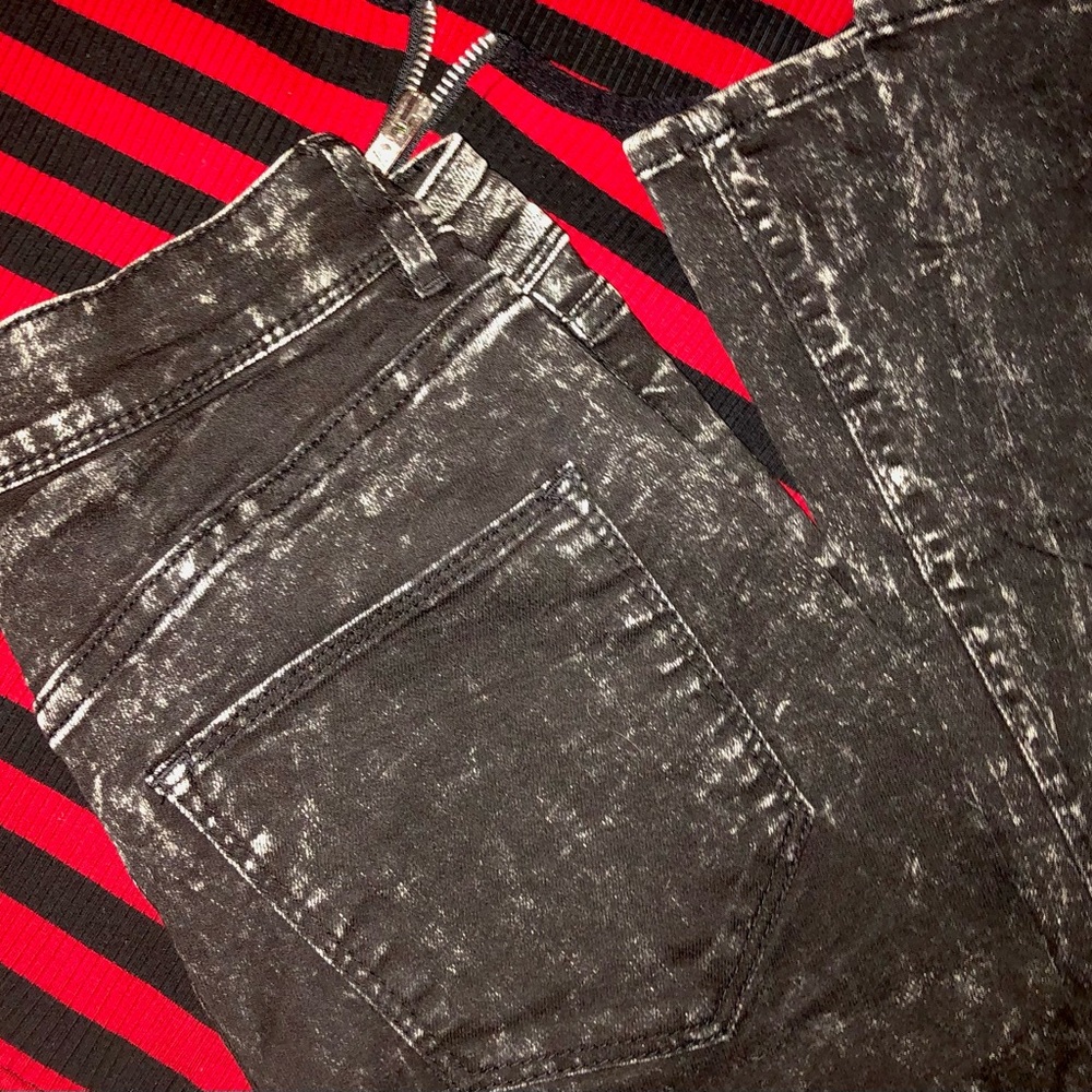 Black Acid Wash Skinny Jeans